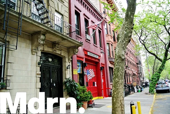 Rented by Mdrn Residential | media 19