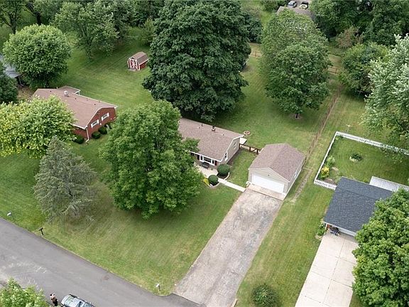 5th image of 3592 Echo Hill Ln