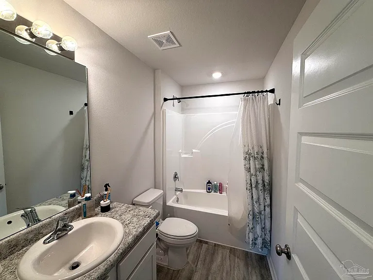 1719 Paisleigh Dr — Photo 24