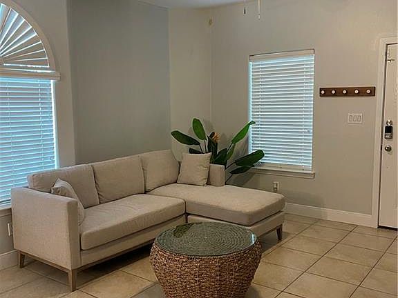 4th image of 1412 Keeton Ave APT 11