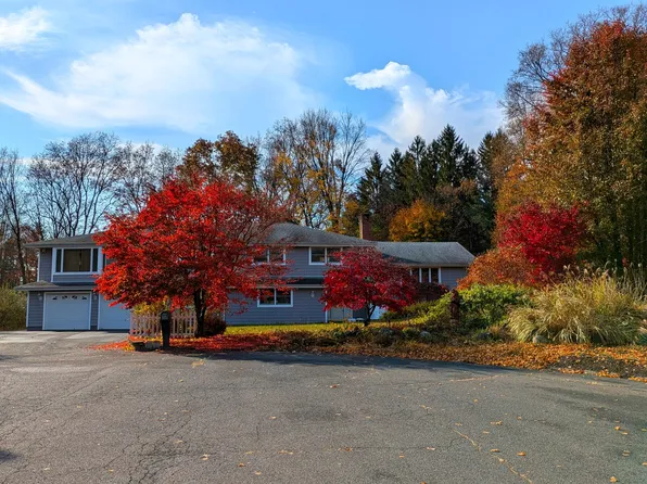 61 Sunnybrook Drive, Avon, CT 06001