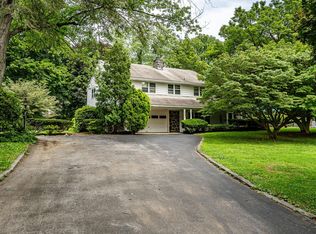831 Roslyn Ave, West Chester, PA 19382