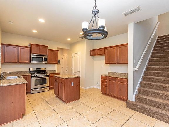4th image of 2296 Trimstone Way