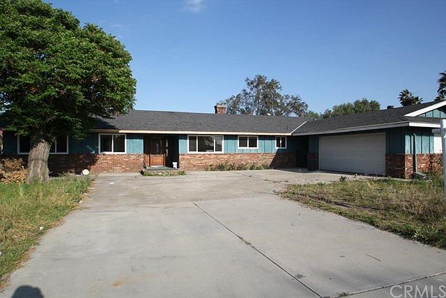 1st image of 8979 Poplar Ave