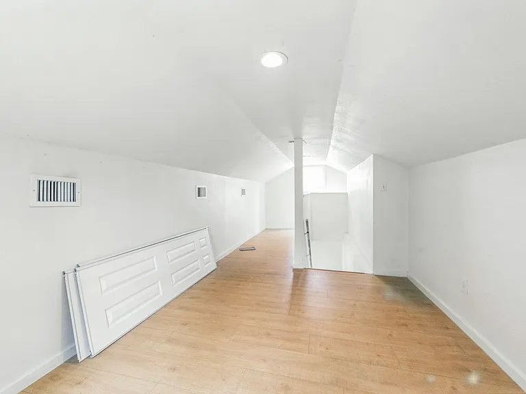 61 E Ensley St — Photo 35