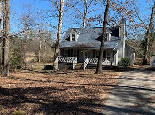 3729 Old Country Ln, Raleigh, NC 27616