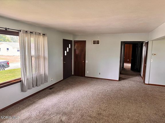 2nd image of 205 Hane Dr