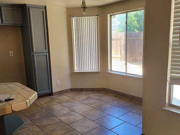 2nd image of 8286 Union Creek Way