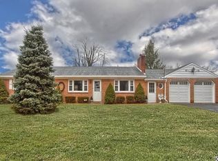 16 Andes Dr, Mechanicsburg, PA 17055