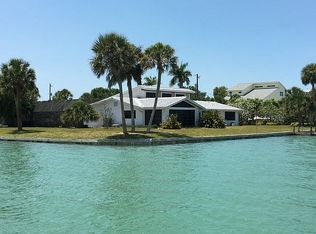 205 Mockingbird Ln, Englewood, FL 34223