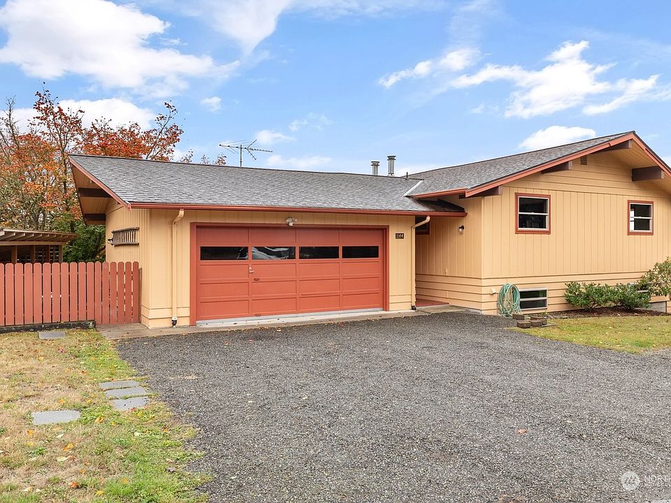1st image of 1144 Leahy Drive