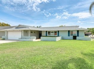 4850 Pelican Dr, New Port Richey, FL 34652