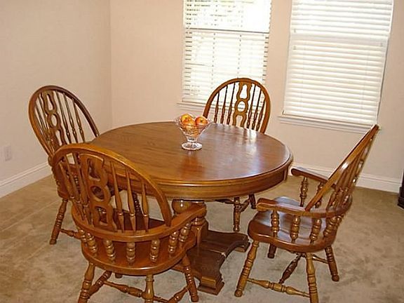 4th image of 2211 Bear Lake Dr