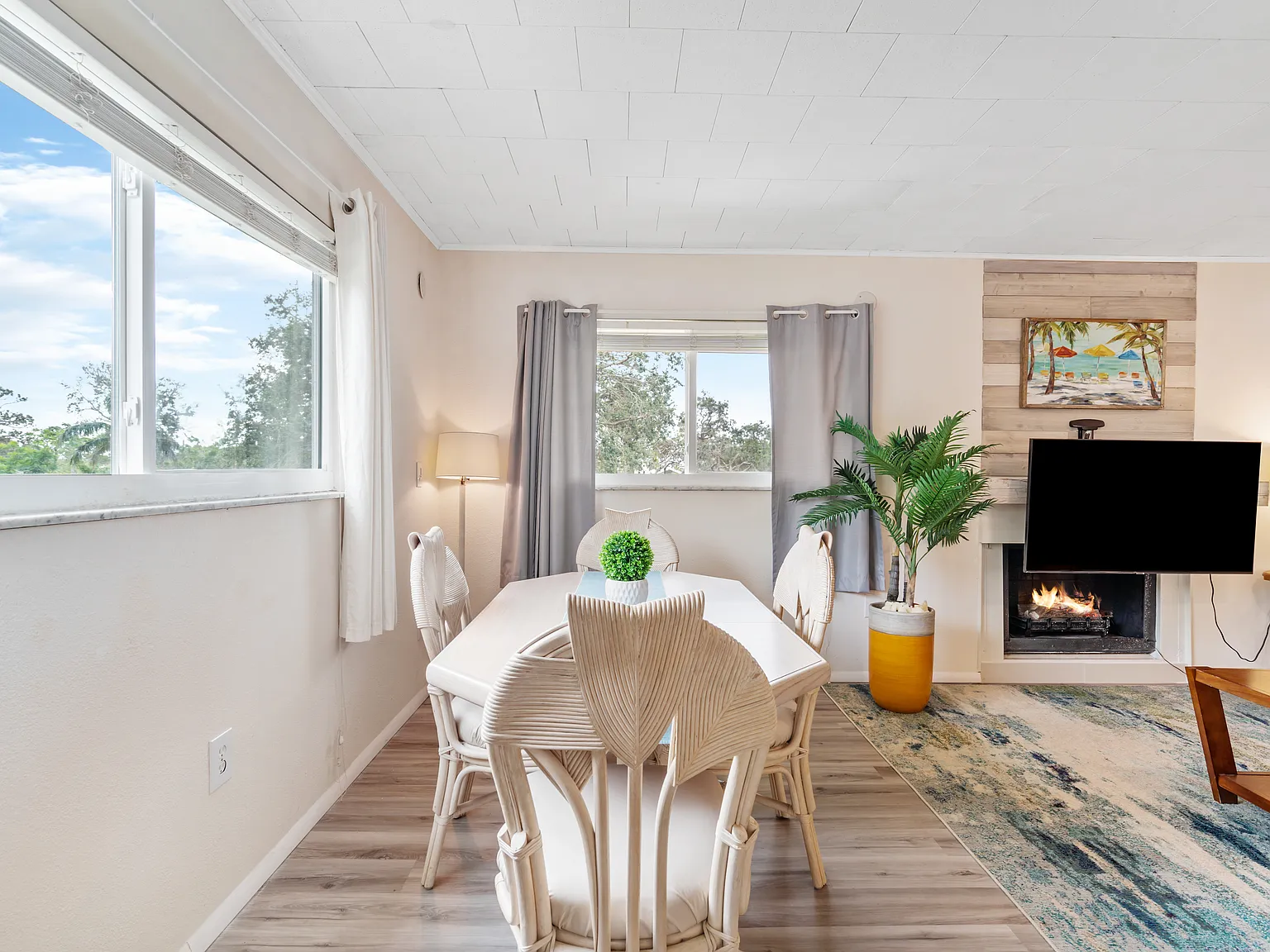 2 bed, 1250 sqft, $1,890 — Photo 3