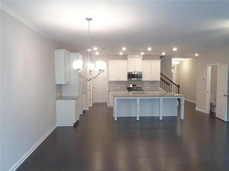 669 Lansing Grove Way — Photo 5