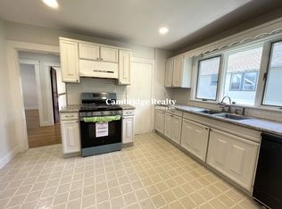 58 Edgecliff Rd #T, Watertown, MA 02472