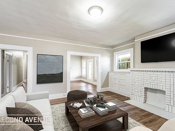 3rd image of 2800 Avenue H