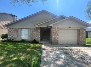 1051 Sierra Shadows Dr, Katy, TX 77450