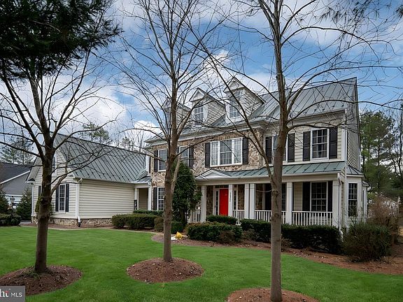 3rd image of 10922 Chatham Ridge Way