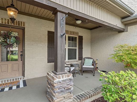 3rd image of 11696 Arbor Oaks Rd