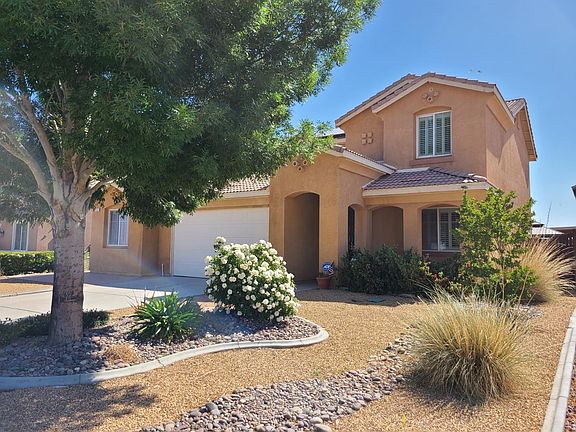 3rd image of 15023 Mesa Linda Ave