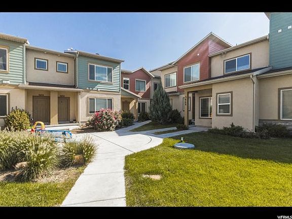2nd image of 3668 W Periwinkle Dr