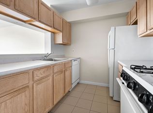 287 Prospect Ave #4C, Brooklyn, NY 11215