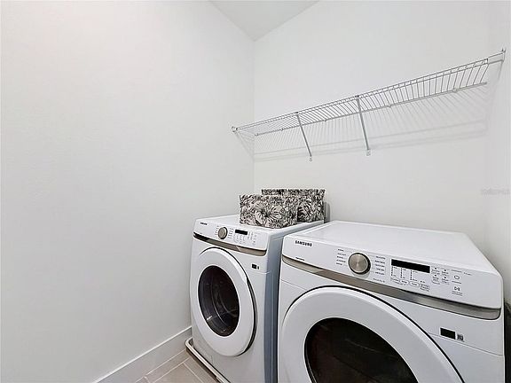 3rd image of 13568 Autumn Harvest Ave #4/3