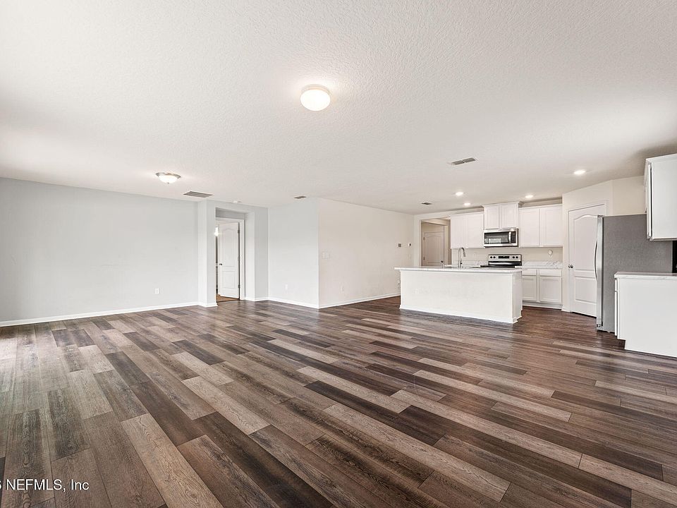 1st image of 3483 LYNN Court
