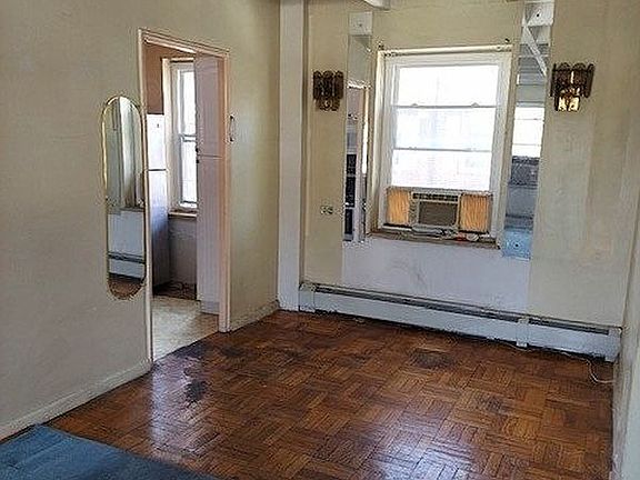 4th image of 147-87 Grand Central Pkwy #97B