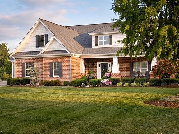2nd image of 216 Summerlyn Dr
