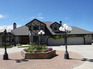 24070 Jacaranda Dr, Tehachapi, CA 93561