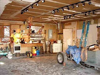 2nd image of 2229 W Kent Ave