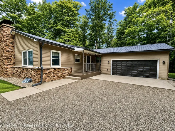 10401 E M 79 Hwy, Nashville, MI 49073