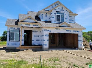 1700 Hovey Dr, South Sioux City, NE 68776