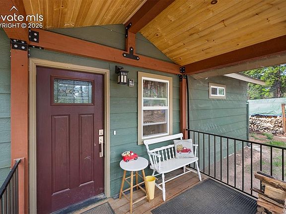 4th image of 126 Aspen Cir