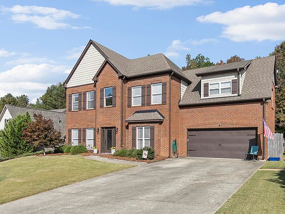 2nd image of 310 Dawns Way