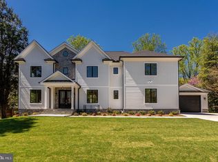 10406 Holbrook Dr, Potomac, MD 20854