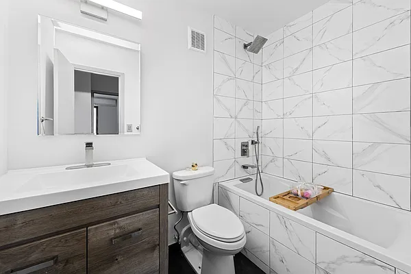 Rented by Keller Williams NYC | media 9
