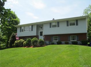 11 Oakcrest Dr, Goshen, NY 10924