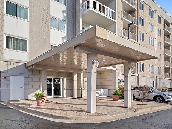 3rd image of 2030 Saint Regis Dr APT 523