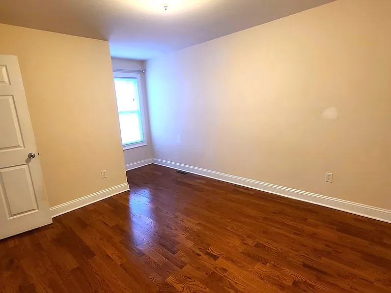 459 Main St #3 — Photo 12