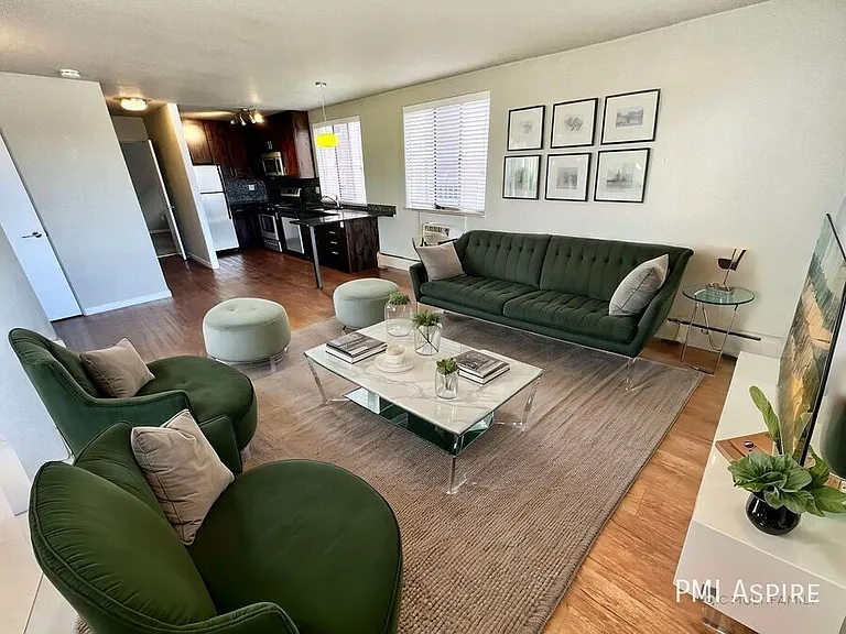 59 N Ogden St #10 — Photo 66