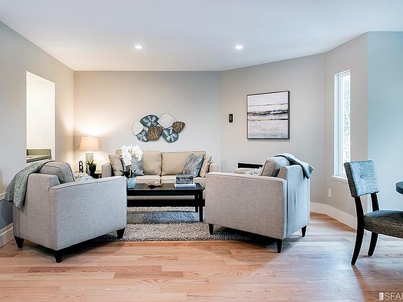 3rd image of 622 Clarendon Ave