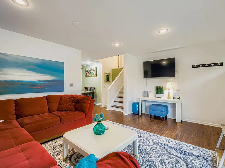 375 Pebblecreek Dr — Photo 20