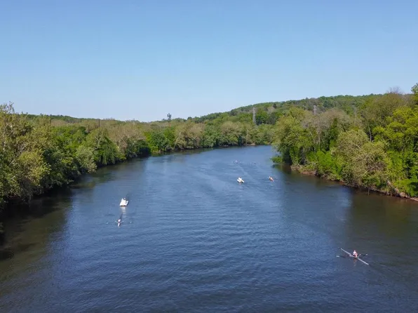 953 Riverplace Dr, Conshohocken, PA 19428