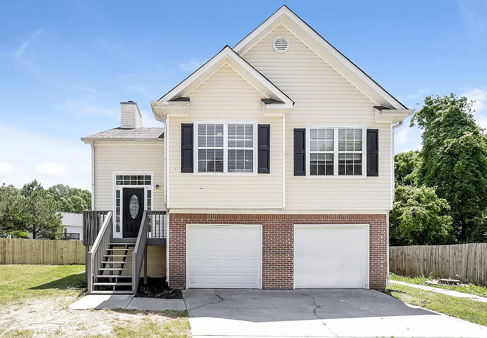 2341 Carousel Park Dr