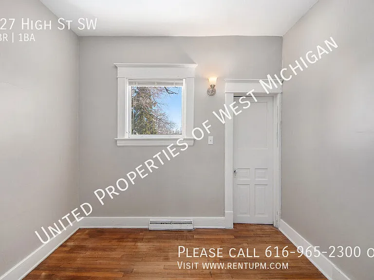 627 High St SW — Photo 8