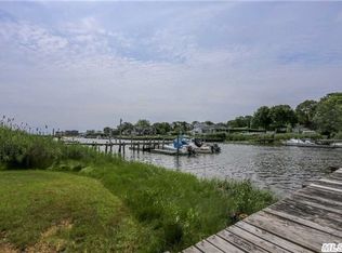 10 John Ter, East Quogue, NY 11942