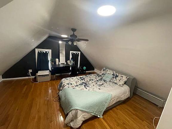 5th image of 109-65 Colfax St #2